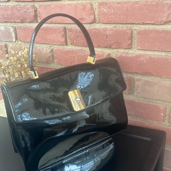 🔥🔥 KORET Women's Handbag Pre-owned Black Patent Leather. - Picture 3 of 8
